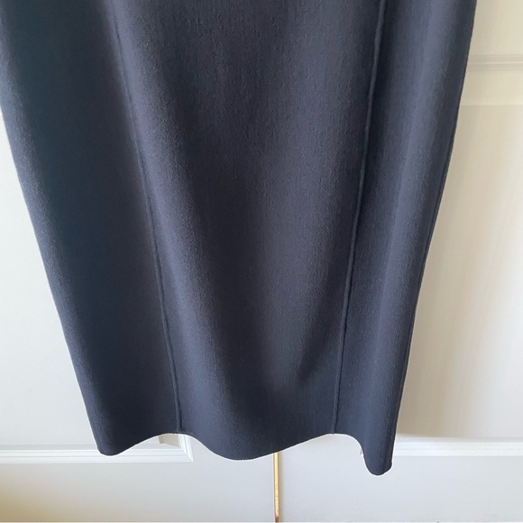 St John Black Wool Sleeveless Sheath Dress Size 8 - Picture 4 of 11